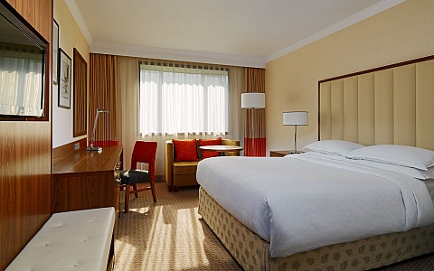 Sheraton Zagreb Hotel - Zagreb - Rooms-Suites